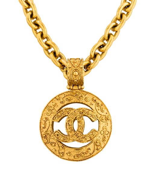 chanel pendant charm|Meer.